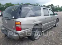 2002 GMC YUKON фото