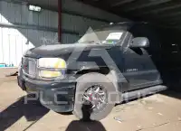 2002 GMC YUKON photo