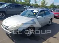 2002 Lexus ES300 photo