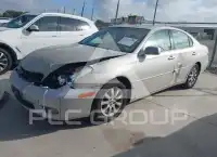 2002 Lexus ES300 photo