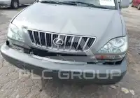 2002 Lexus RX300 фото