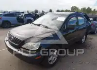 2002 Lexus RX300 photo