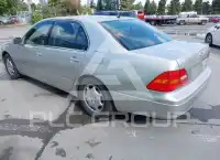 2002 Lexus LS фото