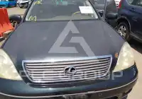 2002 Lexus LS430 photo