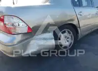 2002 Lexus LS430 photo