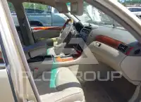 2002 Lexus LS430 photo