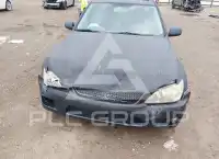 2002 Lexus IS300 фото