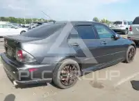 2002 Lexus IS300 photo