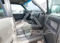 2002 Isuzu TROOPER фото