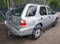2002 Isuzu RODEO photo