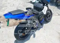 2002 Yamaha YZFR1 фото