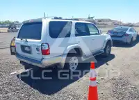 2002 Toyota 4 RUNNER фото