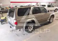 2002 Toyota 4 RUNNER photo