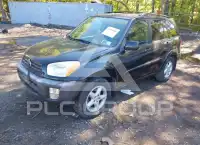 2002 Toyota RAV4 photo