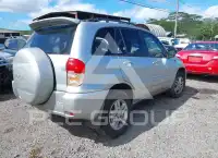 2002 Toyota RAV4 photo