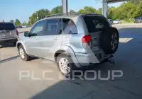 2002 Toyota RAV4 фото