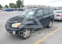 2002 Toyota RAV4 photo