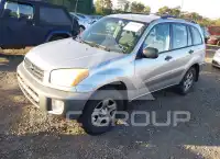 2002 Toyota RAV4 фото