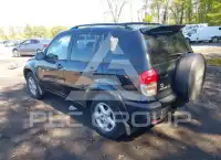 2002 Toyota RAV4 photo