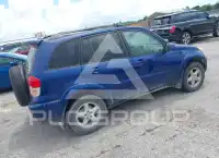 2002 Toyota RAV4 фото