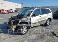 2002 Toyota RAV4 photo