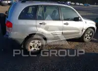 2002 Toyota RAV4 фото