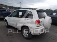 2002 Toyota RAV4 photo