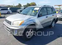 2002 Toyota RAV4 photo
