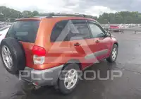 2002 Toyota RAV4 фото