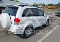 2002 Toyota RAV4 фото