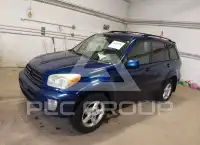 2002 Toyota RAV4 фото