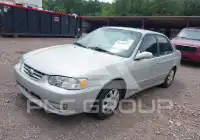 2002 Toyota COROLLA фото