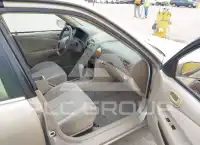 2002 Toyota COROLLA фото