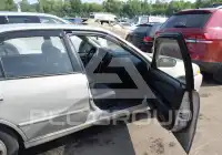 2002 Toyota COROLLA фото
