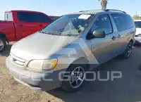2002 Toyota SIENNA фото