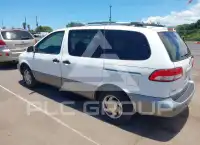 2002 Toyota SIENNA фото