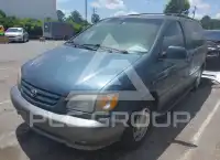 2002 Toyota SIENNA фото