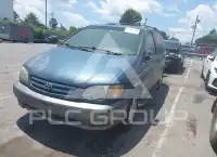 2002 Toyota SIENNA фото