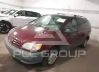 2002 Toyota SIENNA фото