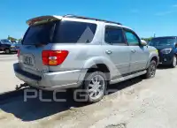 2002 Toyota SEQUOIA photo