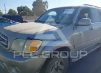 2002 Toyota SEQUOIA фото