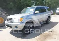 2002 Toyota SEQUOIA photo