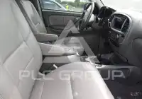 2002 Toyota SEQUOIA фото