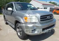 2002 Toyota SEQUOIA photo