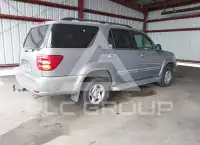 2002 Toyota SEQUOIA фото