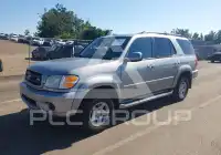 2002 Toyota SEQUOIA фото