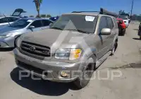 2002 Toyota SEQUOIA фото