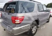 2002 Toyota SEQUOIA фото