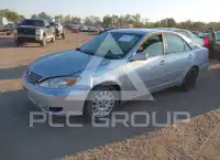 2002 Toyota CAMRY фото