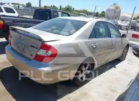 2002 Toyota CAMRY фото